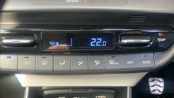 Used Hyundai BAYON 2025 for sale - 76205870: Photo 24