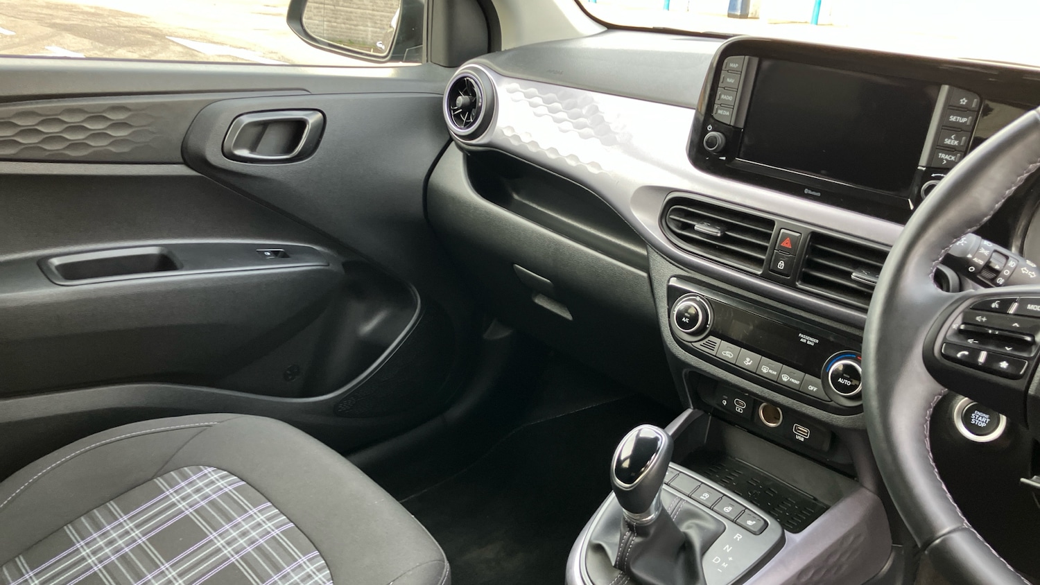 Used Hyundai i10 2024 for sale - 76649961: Photo 14
