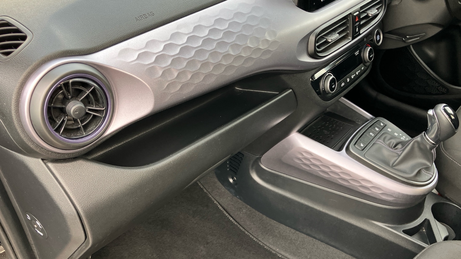 Used Hyundai i10 2024 for sale - 76649961: Photo 33