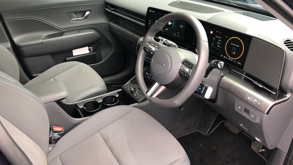 Used Hyundai KONA 2025 for sale - 76243519: Photo 11