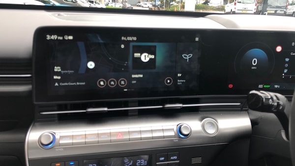 Used Hyundai KONA 2025 for sale - 76243519: Photo 12