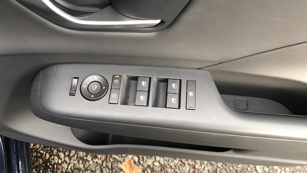 Used Hyundai KONA 2025 for sale - 76243519: Photo 26