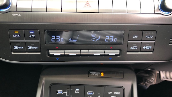 Used Hyundai KONA 2025 for sale - 76243519: Photo 29