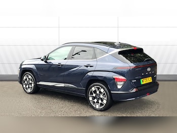 Used Hyundai KONA 2025 for sale - 76243519: Photo 2