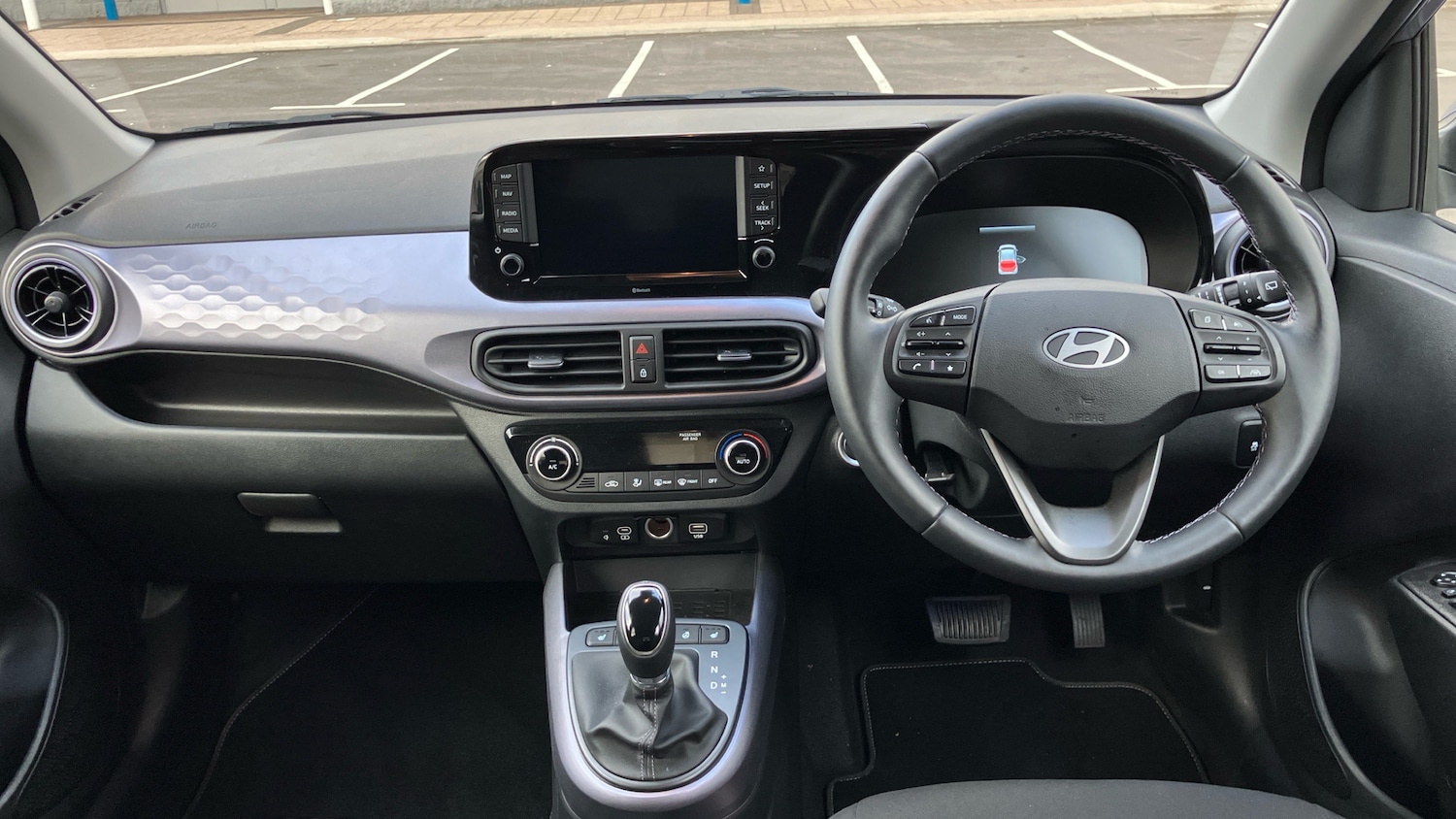 Used Hyundai i10 2023 for sale - 76532081: Photo 10