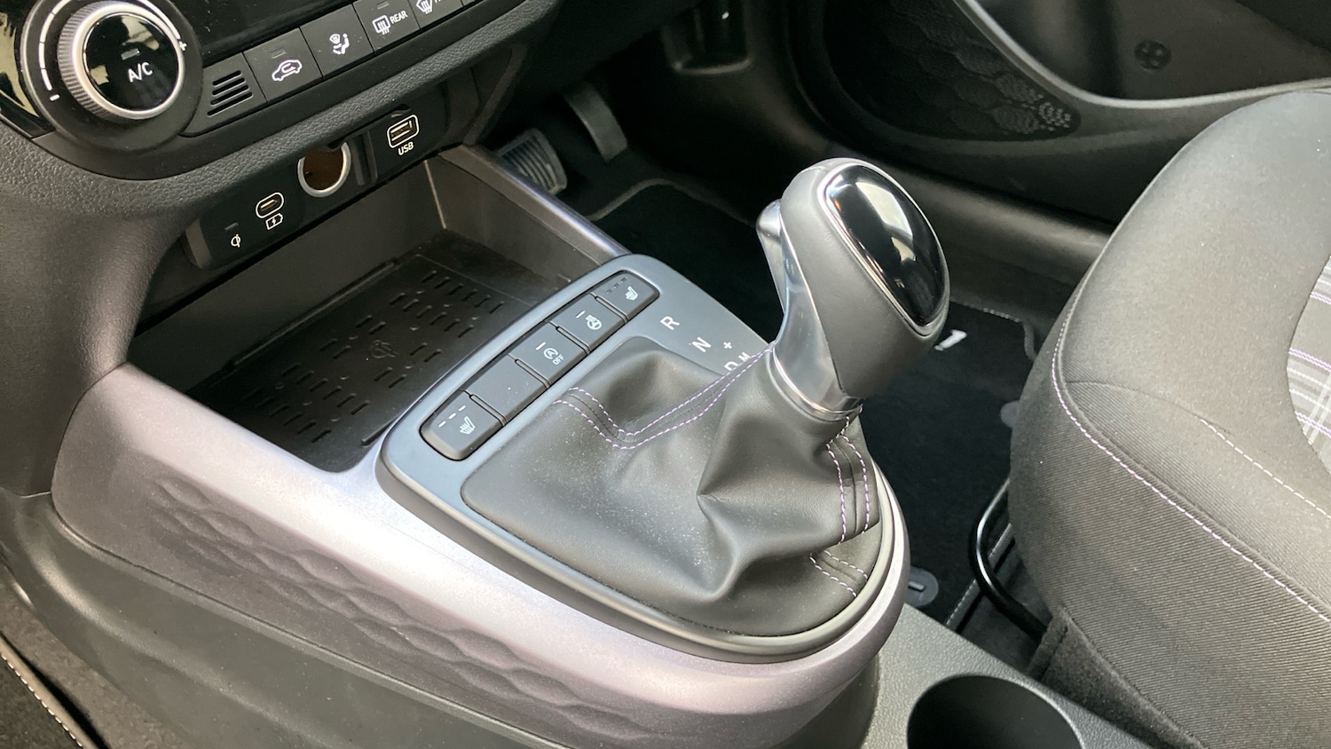 Used Hyundai i10 2023 for sale - 76532081: Photo 13