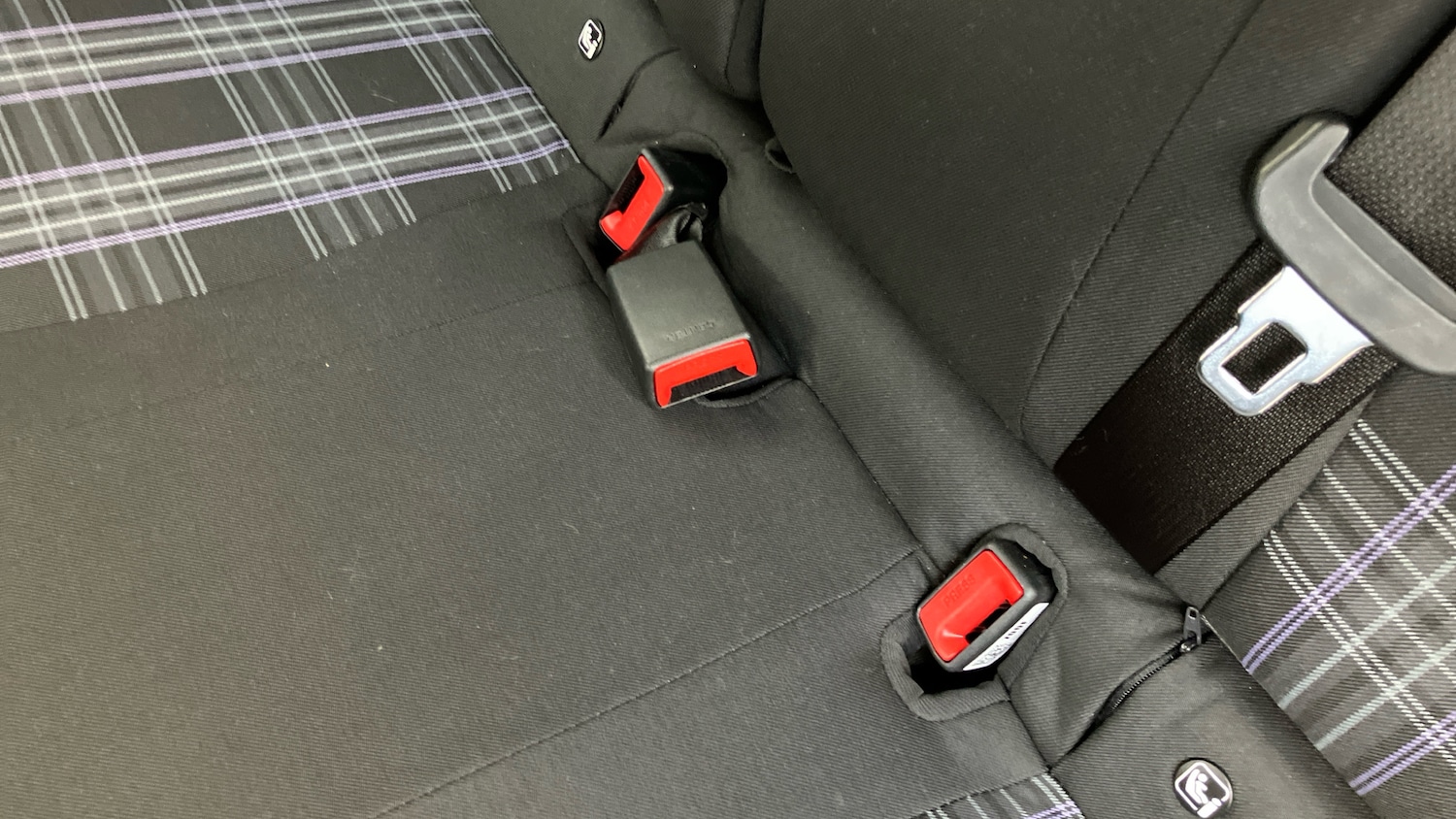 Used Hyundai i10 2023 for sale - 76532081: Photo 17