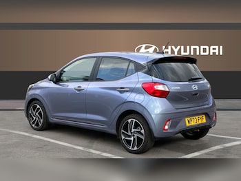 Used Hyundai i10 2023 for sale - 76532081: Photo