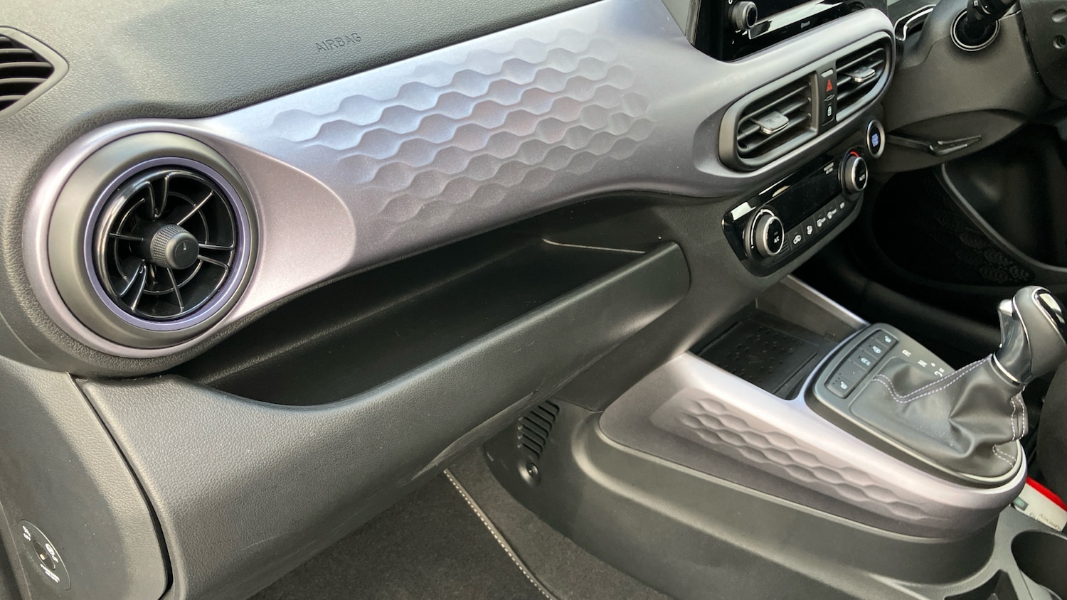 Used Hyundai i10 2023 for sale - 76532081: Photo 32