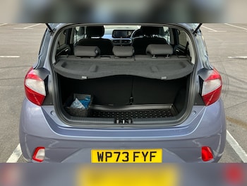 Used Hyundai i10 2023 for sale - 76532081: Photo