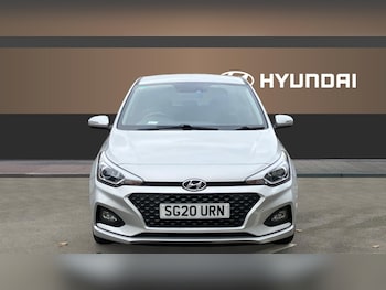 Used Hyundai i20 2020 for sale - 76588950: Photo