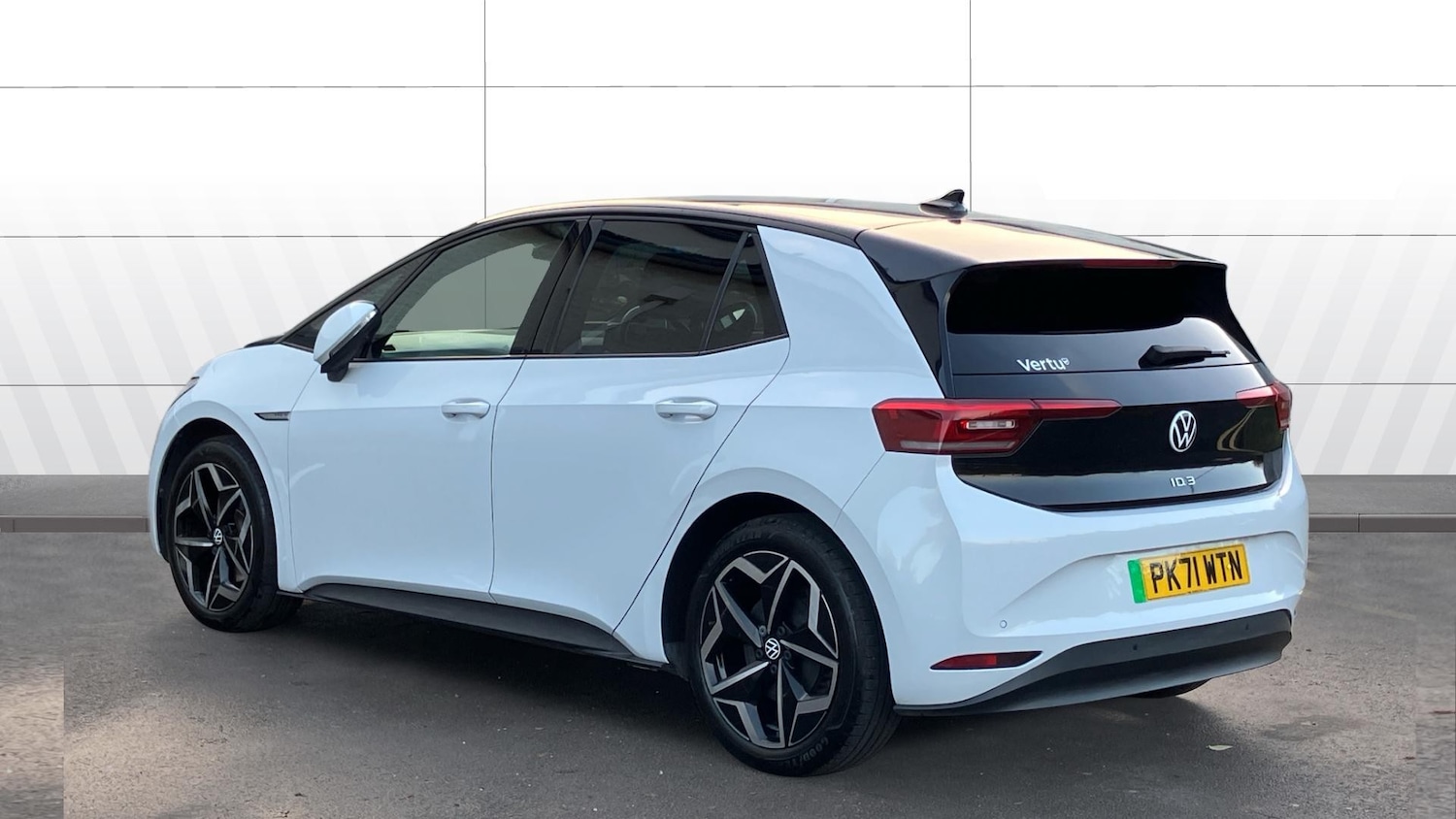 Used Volkswagen ID.3 2021 for sale - 77403797: Photo 2