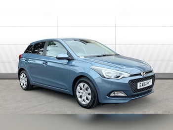 Used Hyundai i20 2016 for sale - 79043092: Photo