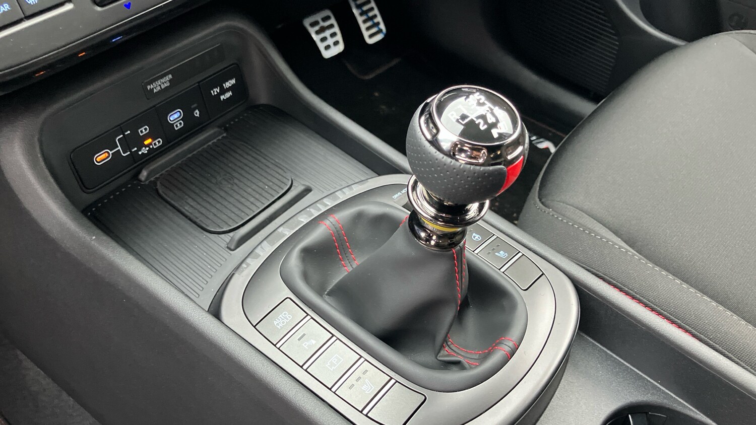 Used Hyundai KONA 2025 for sale - 76709961: Photo 13