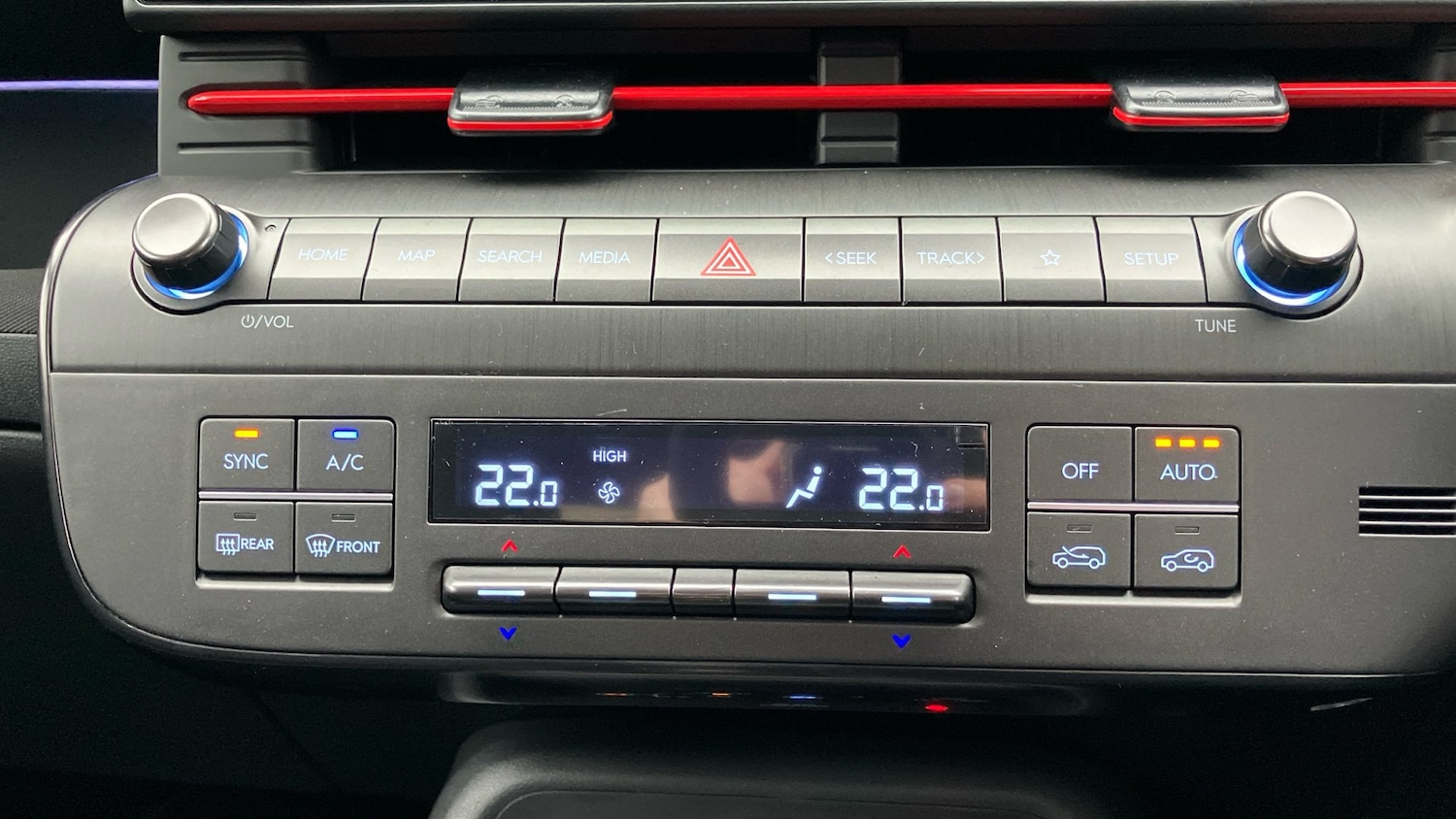 Used Hyundai KONA 2025 for sale - 76709961: Photo 45