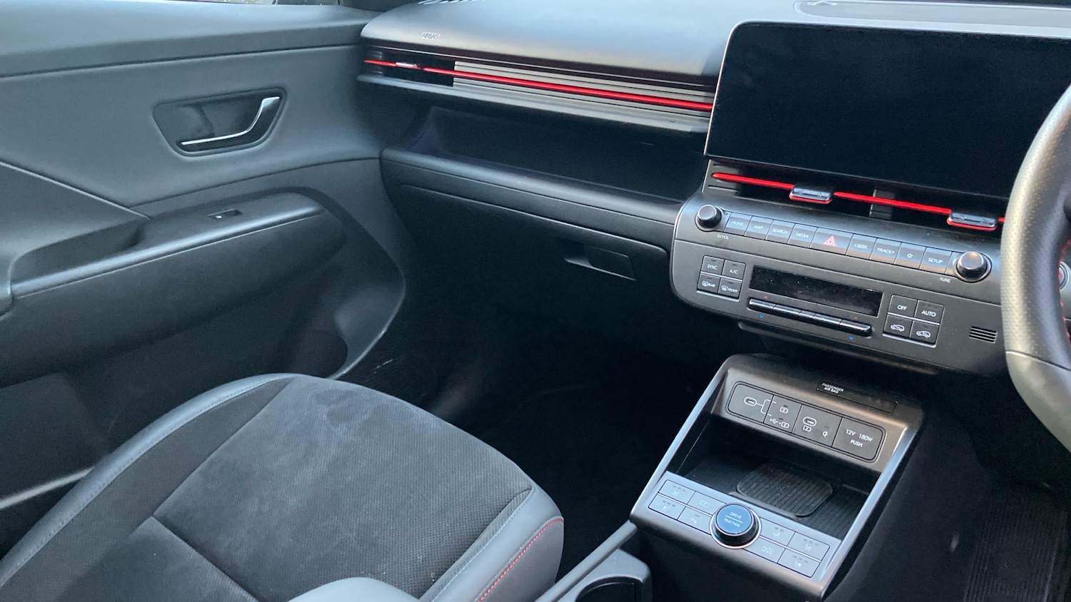 Used Hyundai KONA 2025 for sale - 76784813: Photo 14