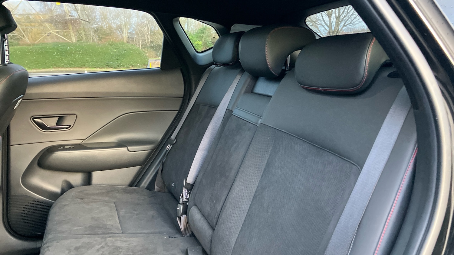 Used Hyundai KONA 2025 for sale - 76784813: Photo 16