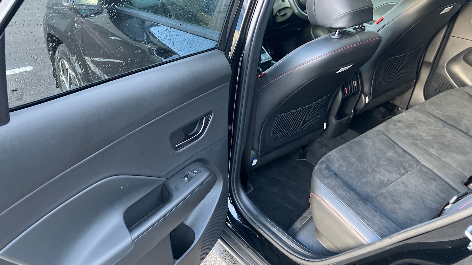 Used Hyundai KONA 2025 for sale - 76784813: Photo 32