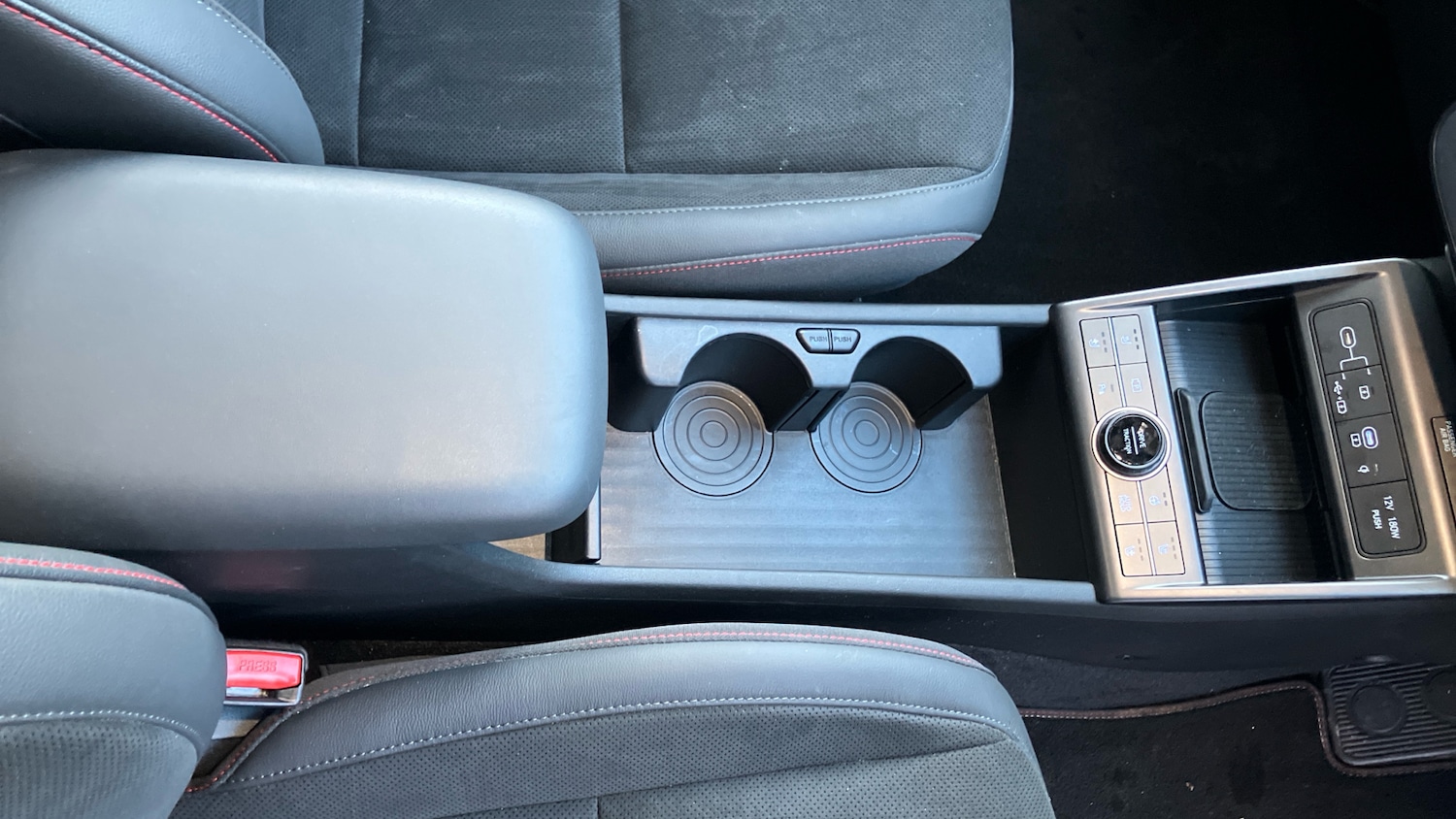 Used Hyundai KONA 2025 for sale - 76784813: Photo 41