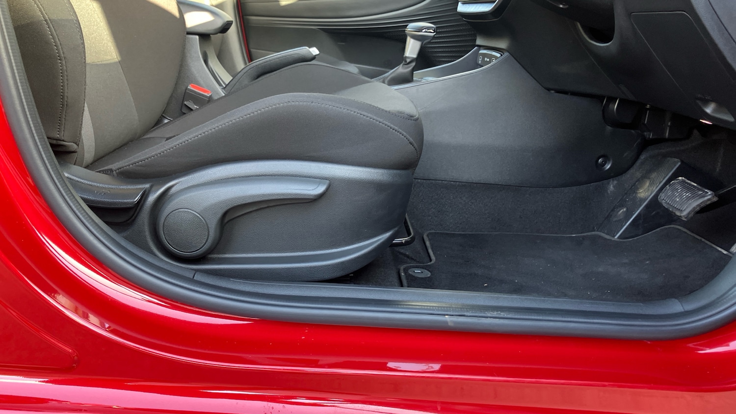 Used Hyundai i20 2025 for sale - 77032783: Photo 38