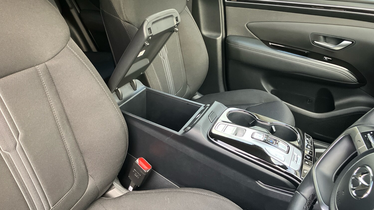 Used Hyundai TUCSON 2022 for sale - 77638737: Photo 42