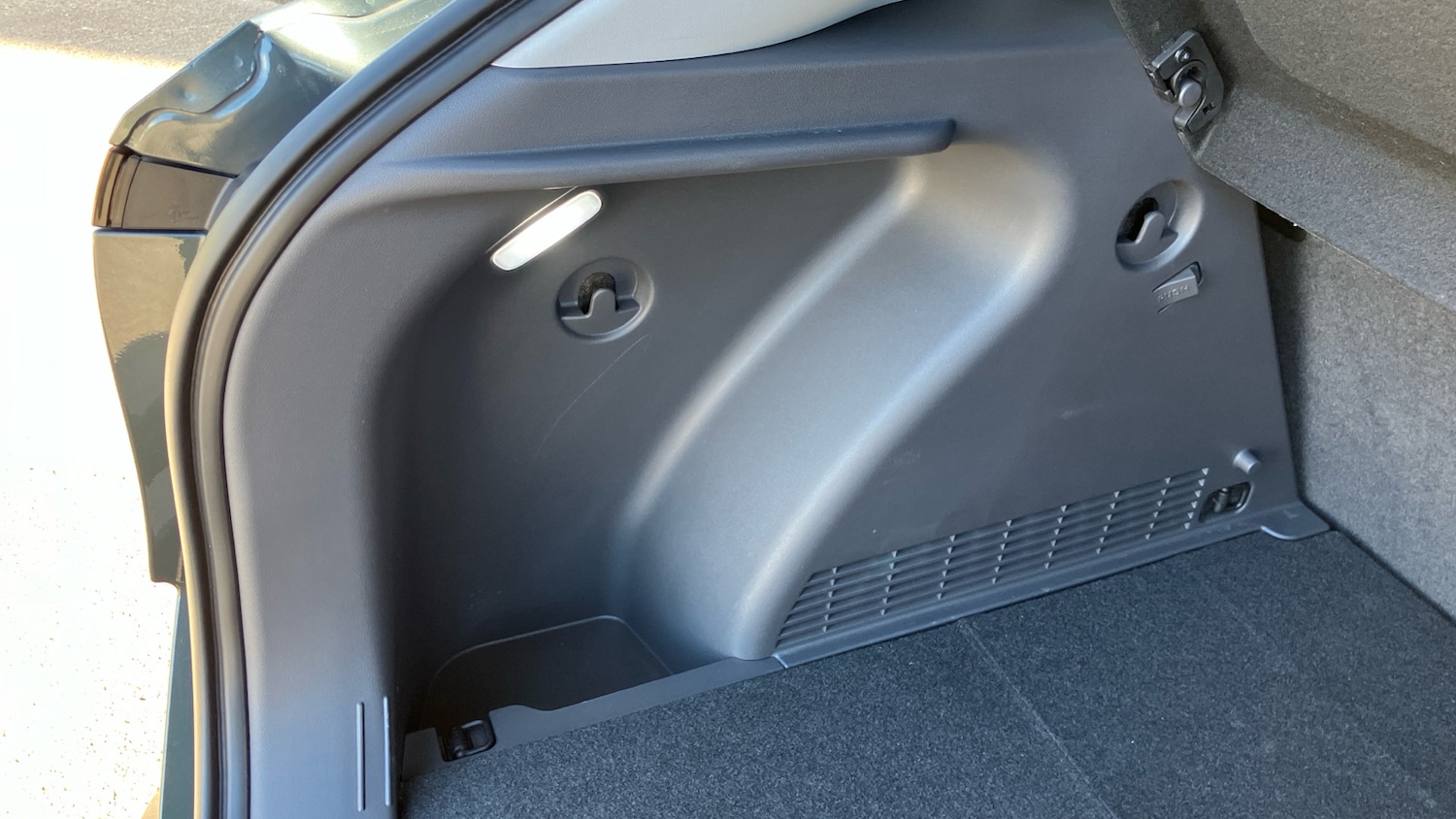 Used Hyundai KONA 2024 for sale - 77950301: Photo 21