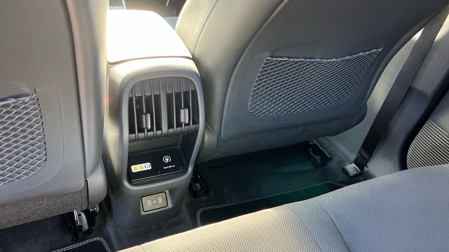 Used Hyundai KONA 2024 for sale - 77950301: Photo 32