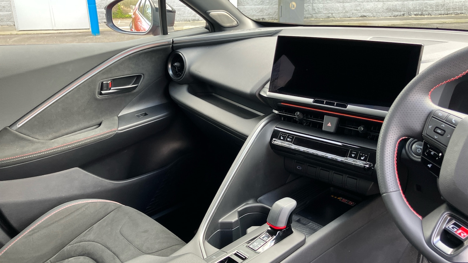 Used Toyota C-HR 2025 for sale - 78094915: Photo 14