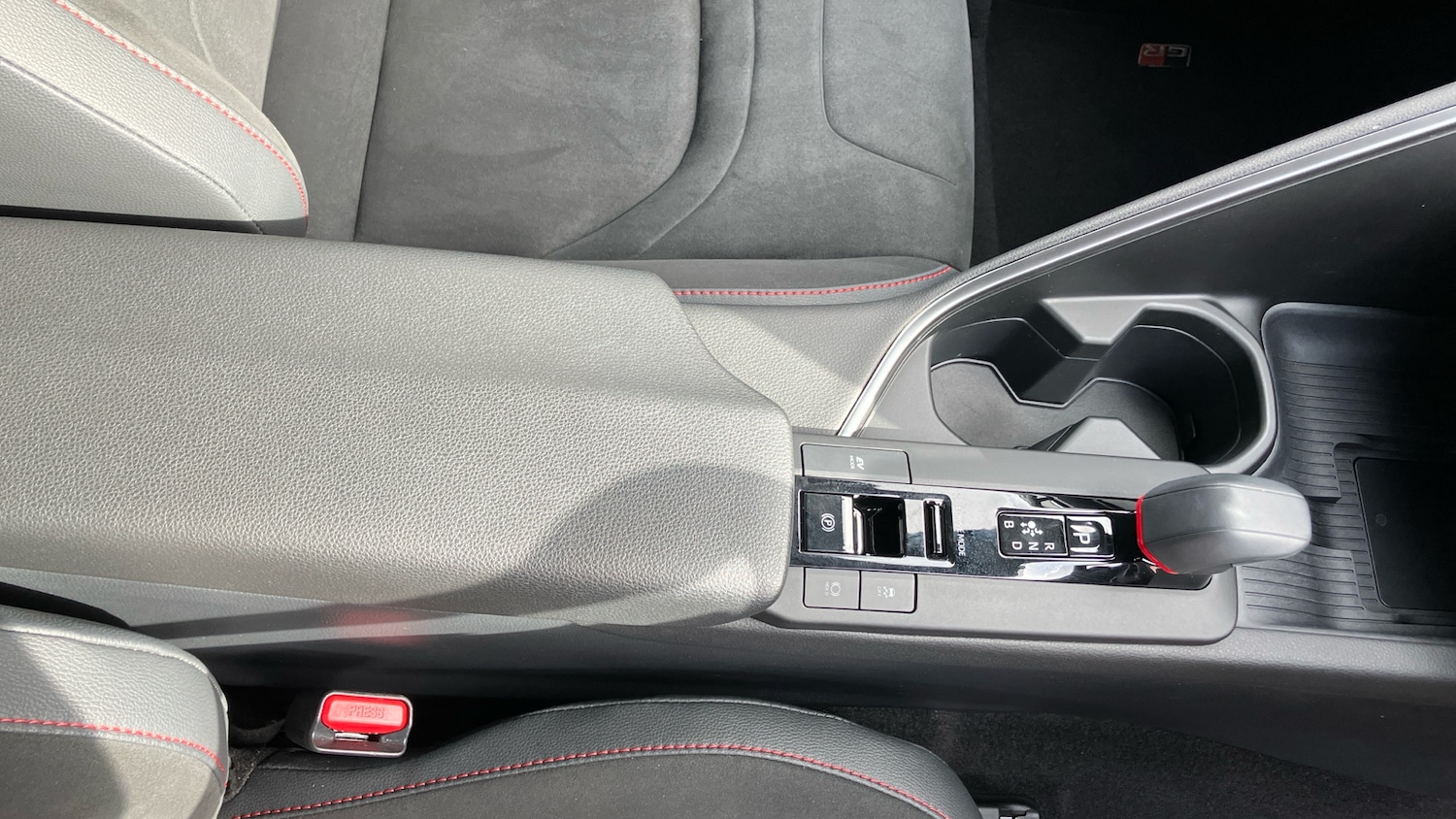 Used Toyota C-HR 2025 for sale - 78094915: Photo 42