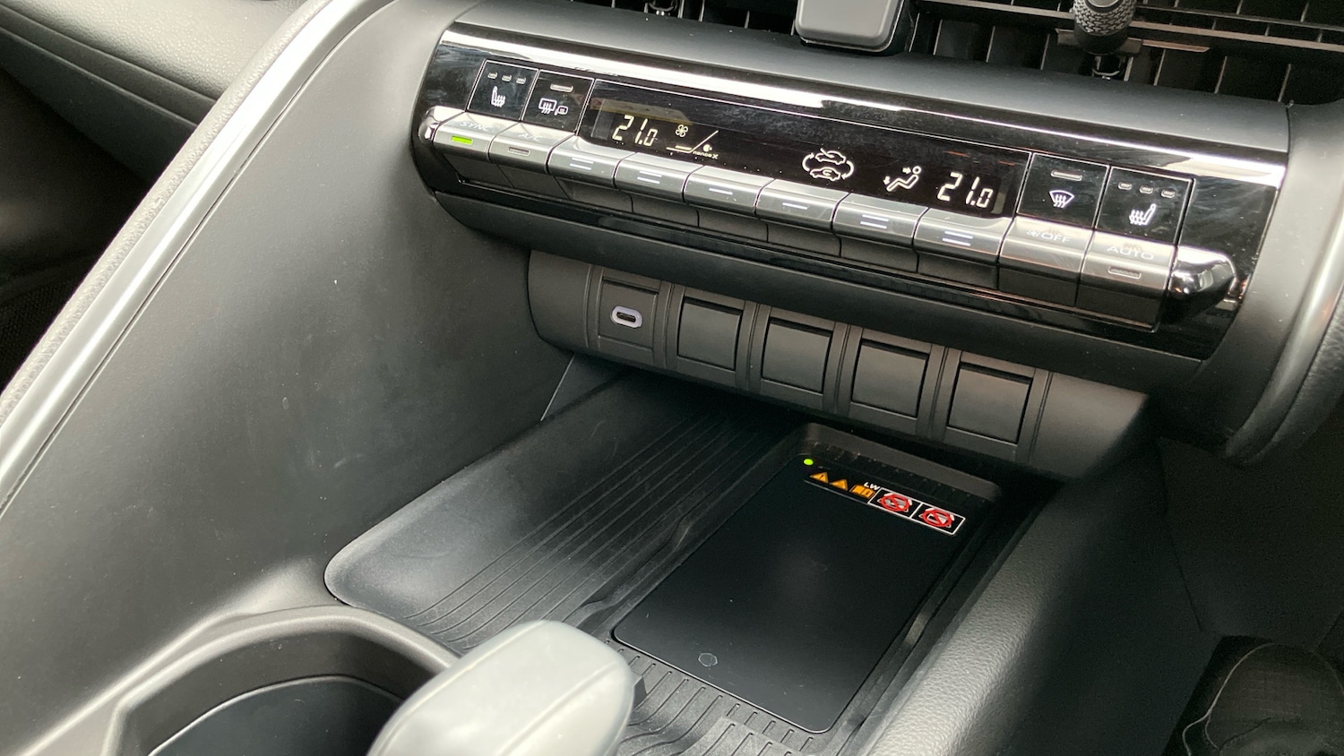 Used Toyota C-HR 2025 for sale - 78094915: Photo 44