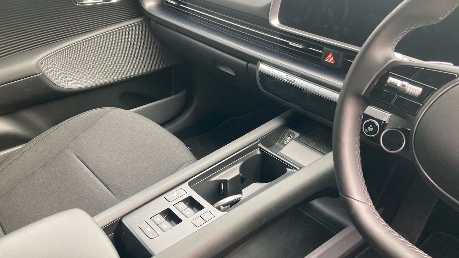 Used Hyundai IONIQ 6 2023 for sale - 76156528: Photo 14