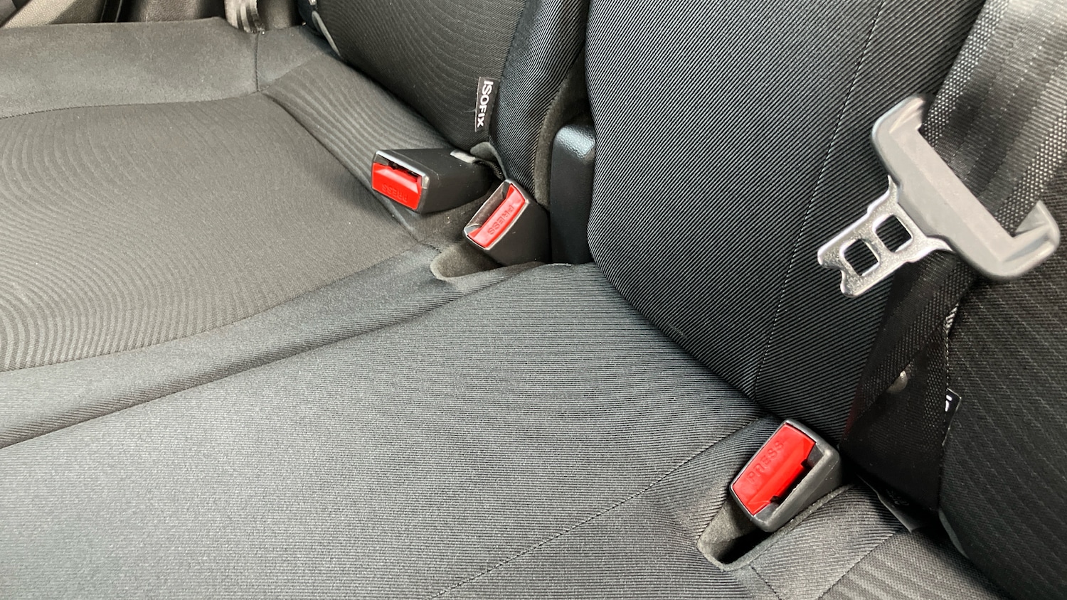 Used Hyundai i10 2018 for sale - 77760472: Photo 17