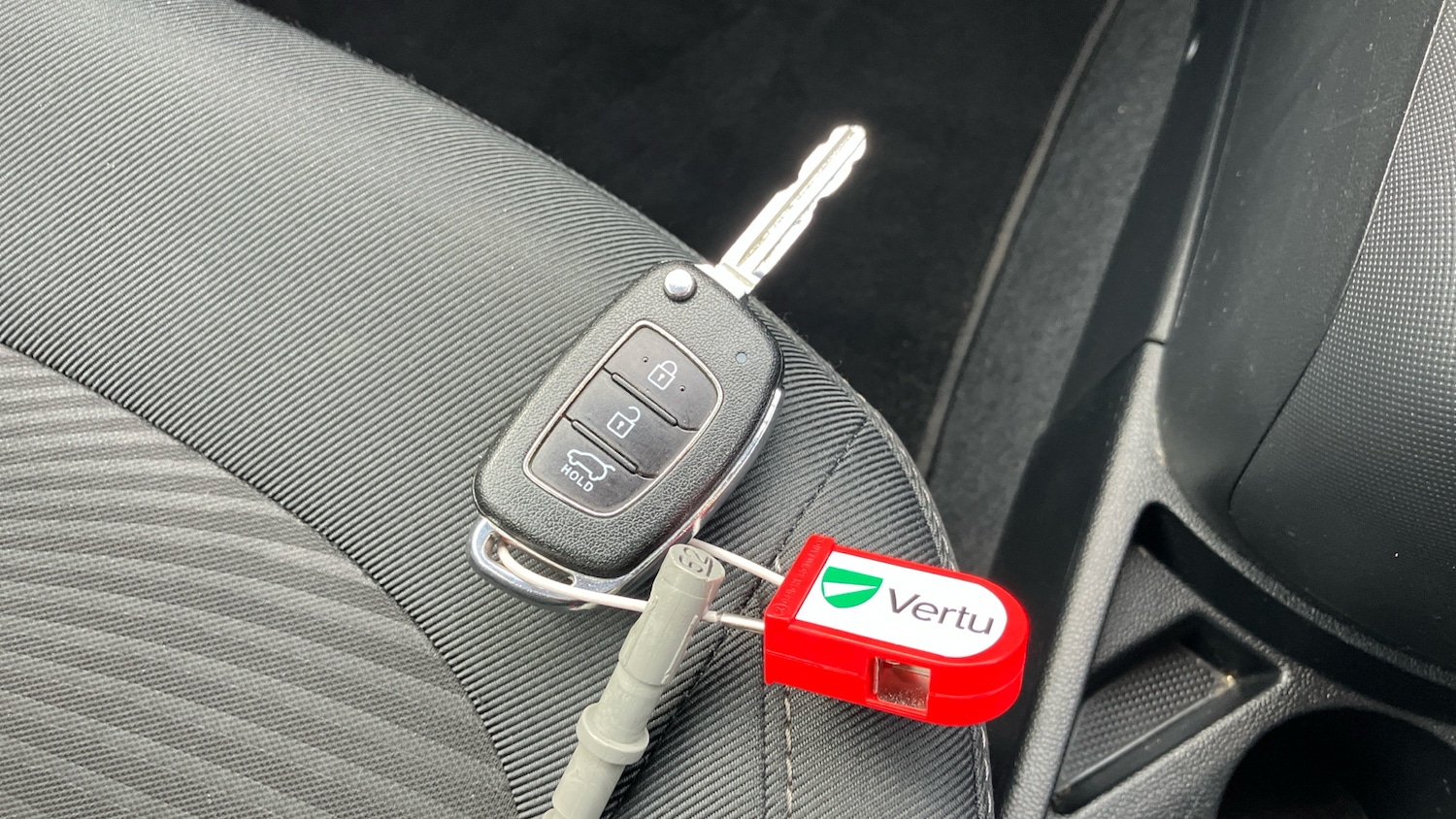 Used Hyundai i10 2018 for sale - 77760472: Photo 20