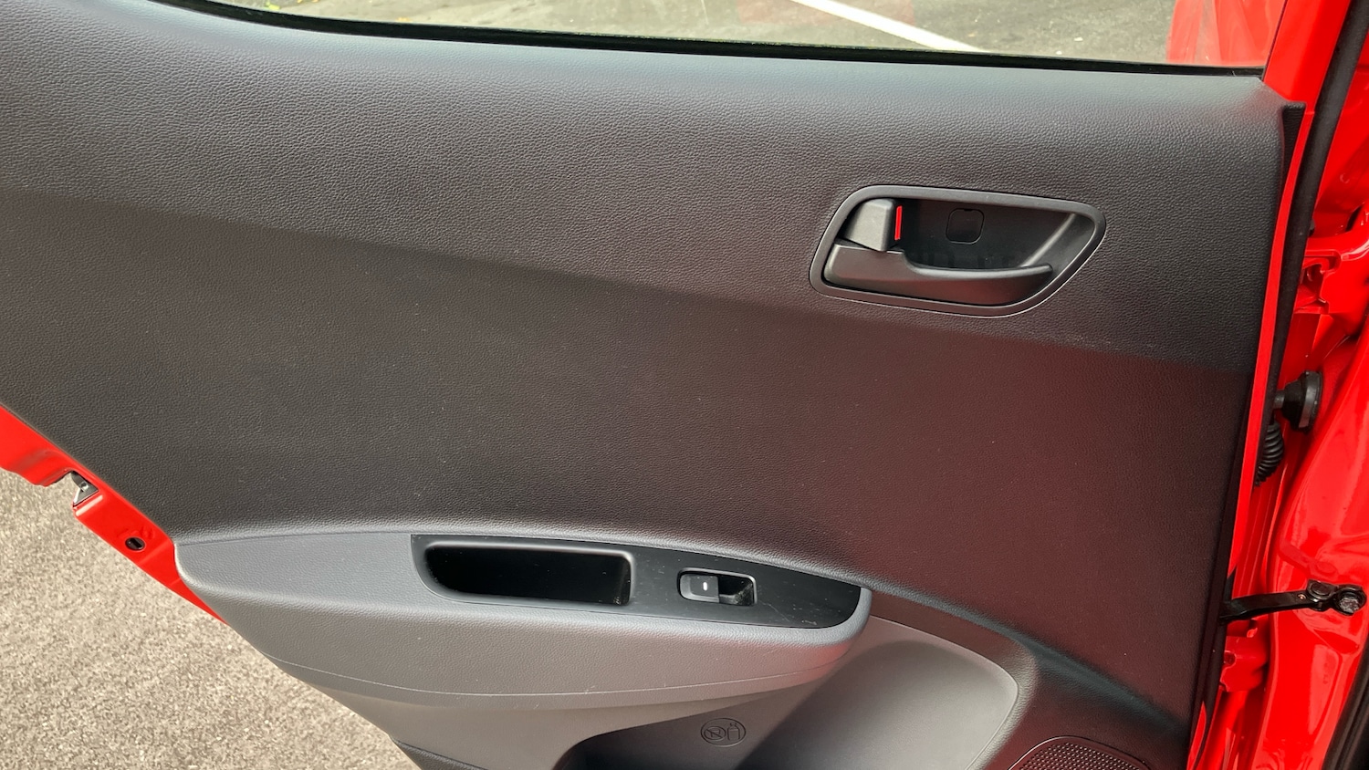 Used Hyundai i10 2018 for sale - 77760472: Photo 29