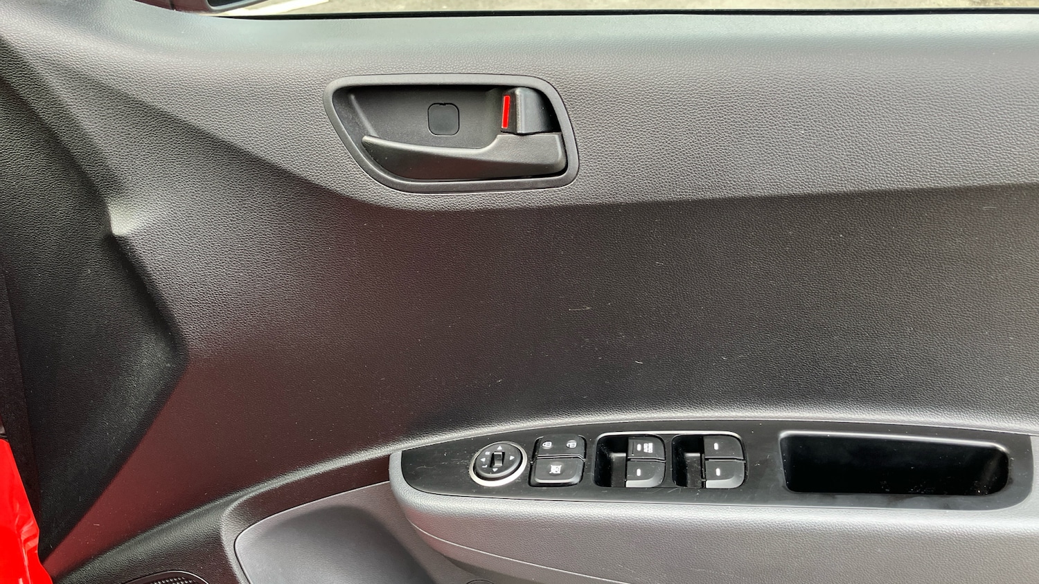 Used Hyundai i10 2018 for sale - 77760472: Photo 33