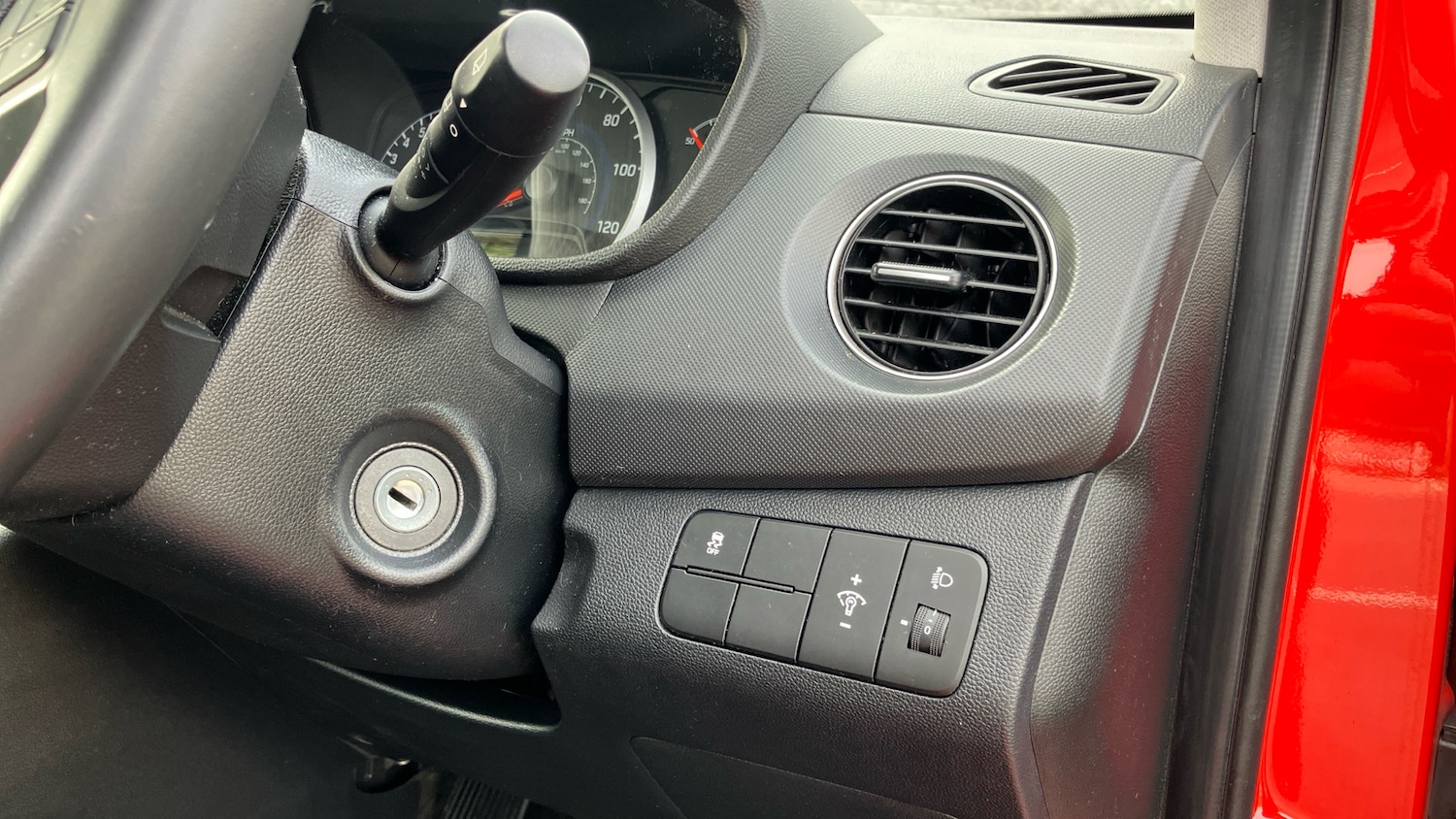 Used Hyundai i10 2018 for sale - 77760472: Photo 36