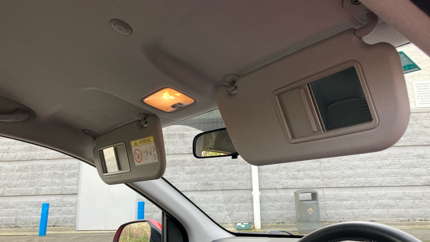 Used Hyundai i10 2018 for sale - 77760472: Photo 40