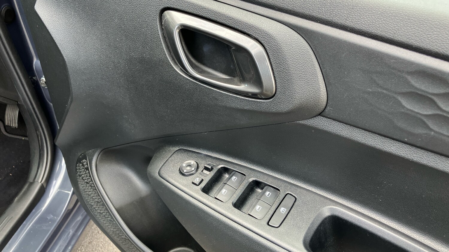 Used Hyundai i10 2023 for sale - 78176360: Photo 38