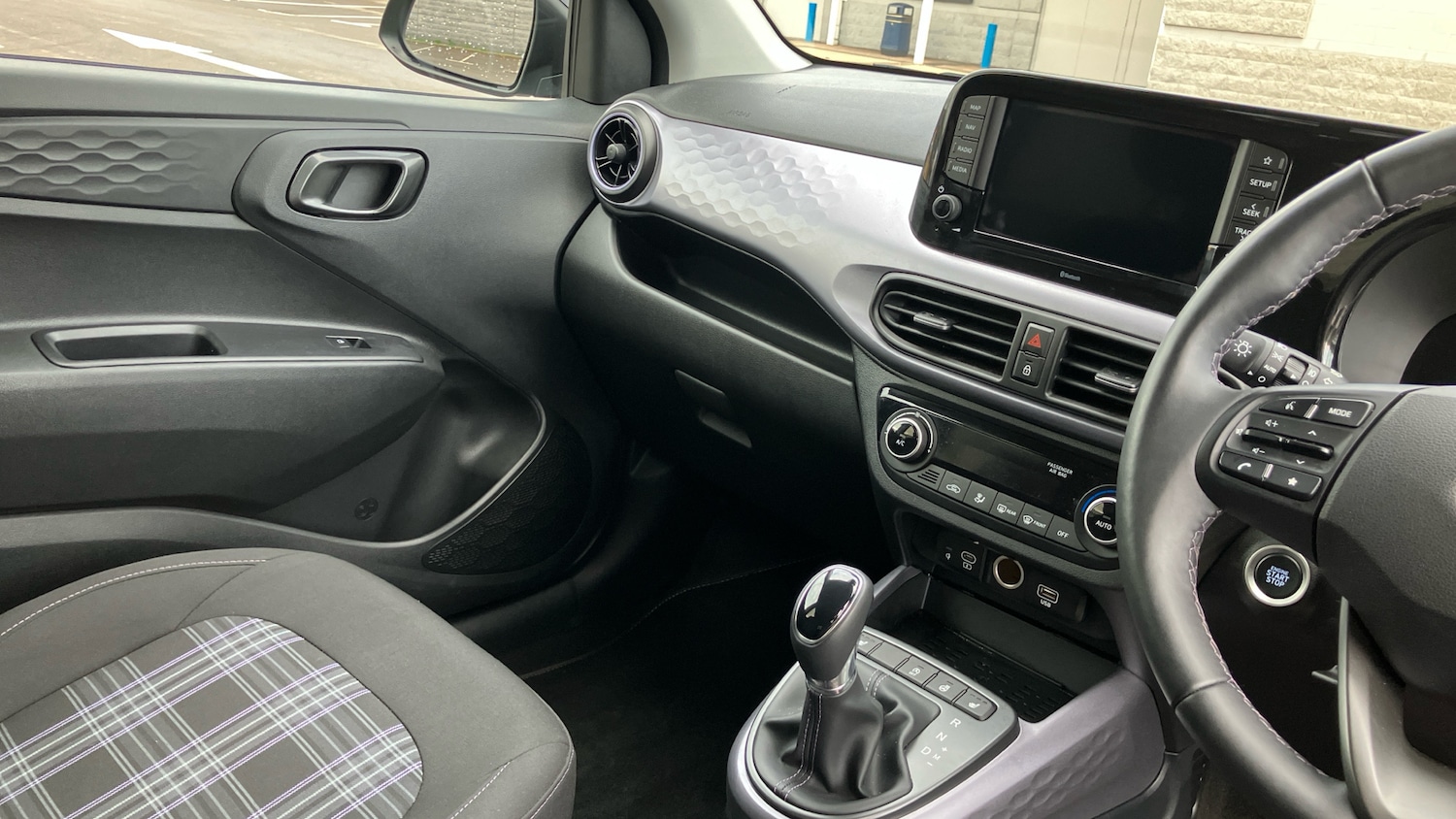 Used Hyundai i10 2024 for sale - 76508068: Photo 14