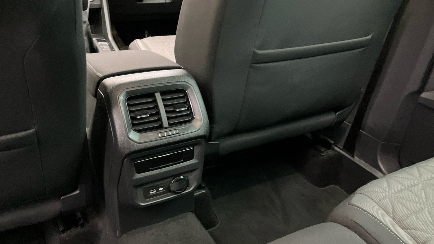 Used Volkswagen Tiguan 2023 for sale - 76479488: Photo 34