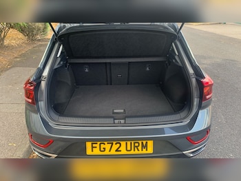 Used Volkswagen T-Roc 2022 for sale - 75334855: Photo