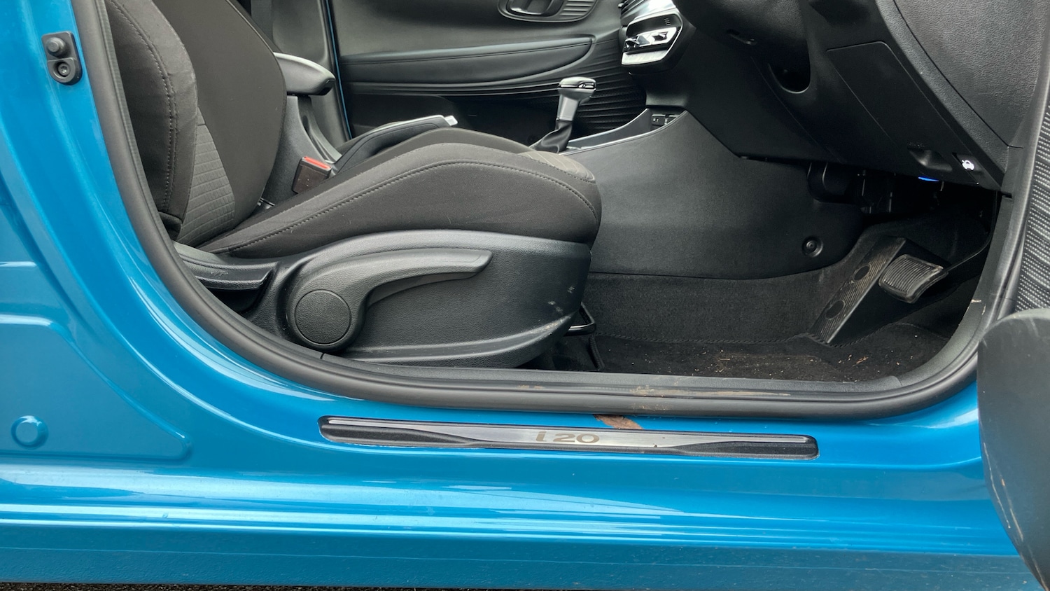 Used Hyundai i20 2023 for sale - 76904897: Photo 36