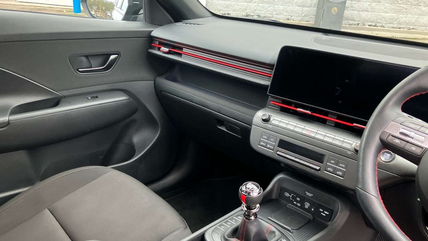 Used Hyundai KONA 2024 for sale - 76565323: Photo 14