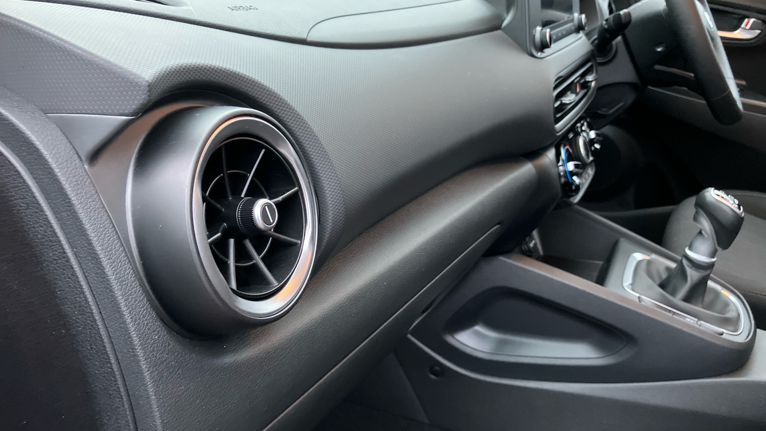 Used Hyundai KONA 2022 for sale - 77003207: Photo 35