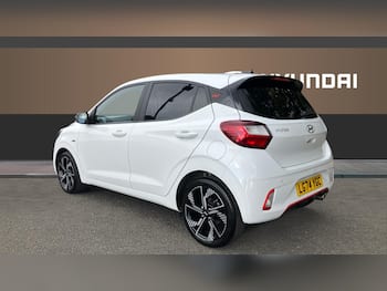 Used Hyundai i10 2024 for sale - 79580742: Photo