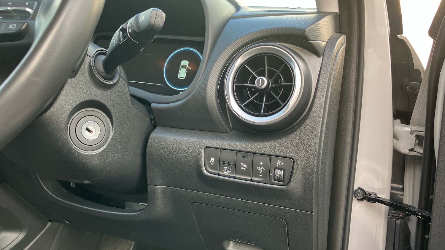 Used Hyundai KONA 2022 for sale - 76891618: Photo 41