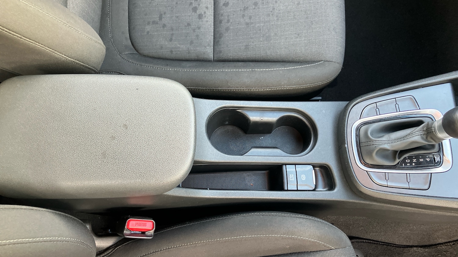 Used Hyundai KONA 2022 for sale - 76891618: Photo 42