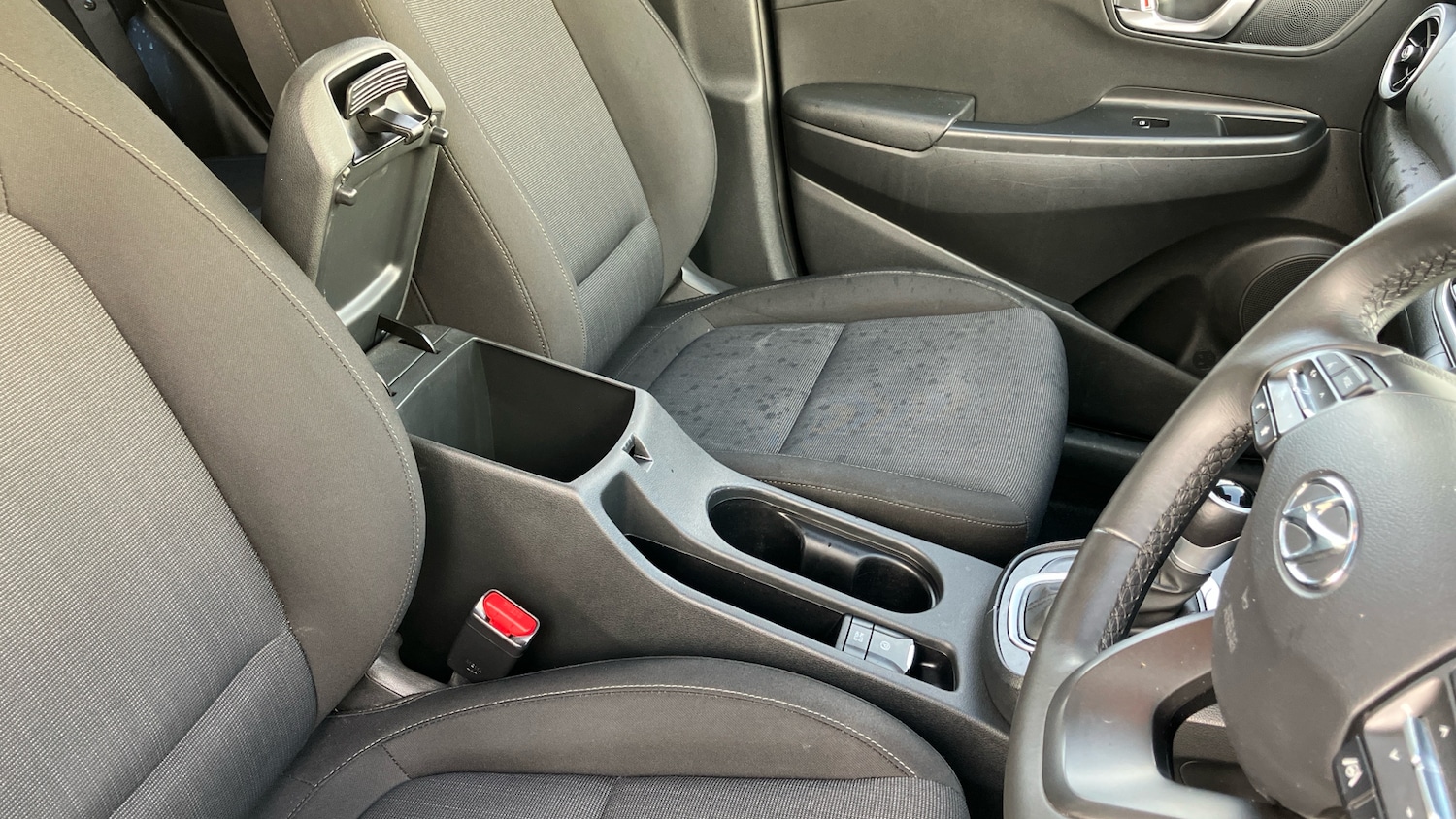 Used Hyundai KONA 2022 for sale - 76891618: Photo 43