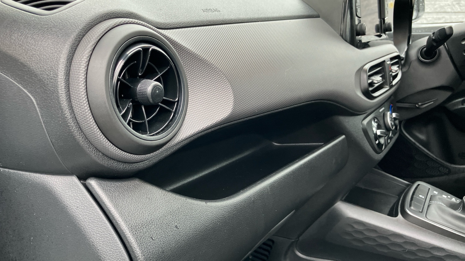 Used Hyundai i10 2025 for sale - 77137460: Photo 34