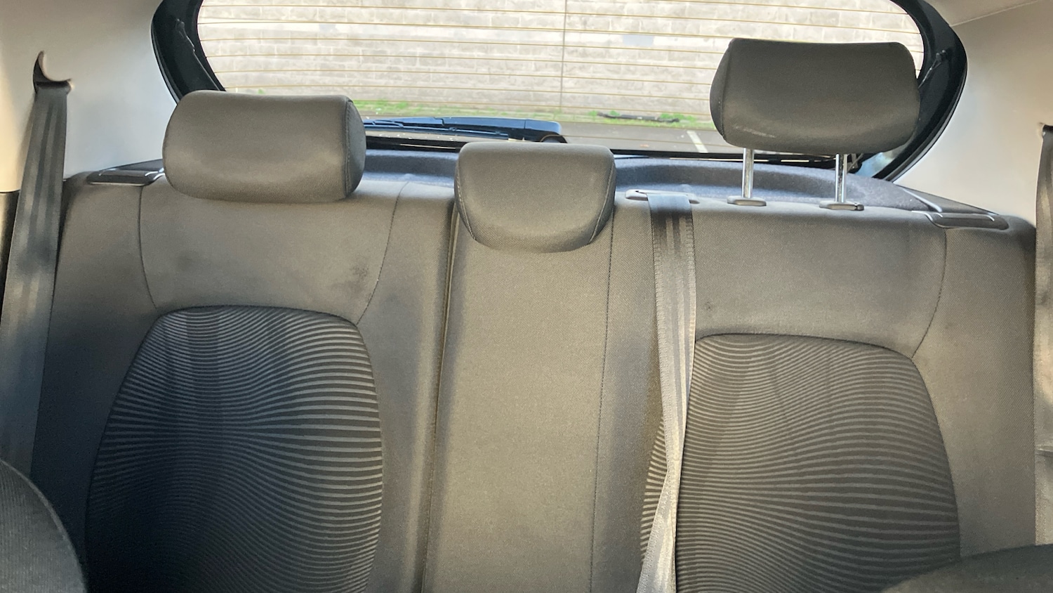 Used Hyundai i10 2017 for sale - 76777979: Photo 15